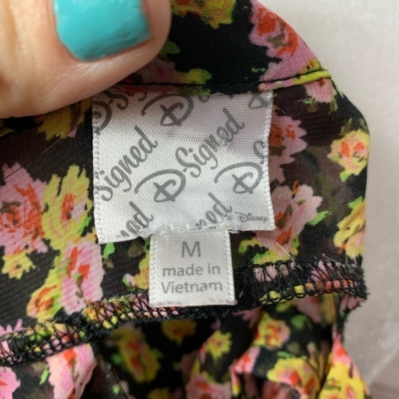 NWOT Disney D-Signed Floral Button Down Tunic - Picture 5 of 6